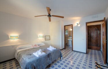 POSEIDONE SUITE on CONCA DEI MARINI’S  BEACH