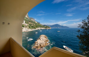 CASA POSEIDONE , LA TUA CASA VISTA MARE a CONCA DEI MARINI