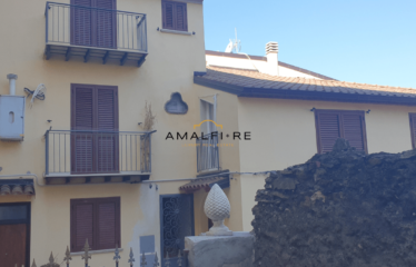 Fantastic investment opportunity: accommodation suspended between the sea and the sky in Pisciotta