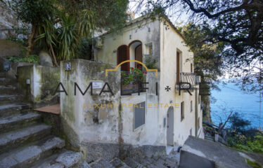 BEAUTIFUL ATTIC IN PRAIANO