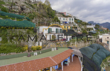 APARTMENT WITH VIEW, GARDEN AND TERRACE