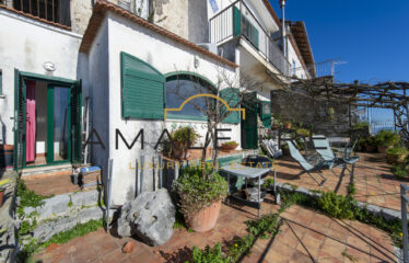 Detached House with Sea View in Tovere di Amalfi