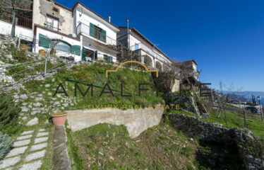 Detached House with Sea View in Tovere di Amalfi