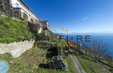 Detached House with Sea View in Tovere di Amalfi