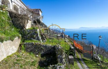 Detached House with Sea View in Tovere di Amalfi