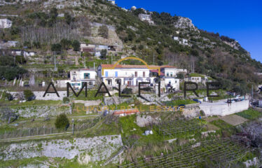 Detached House with Sea View in Tovere di Amalfi