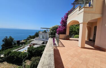 PROPERTY IN VIETRI SUL MARE “FUENTI”