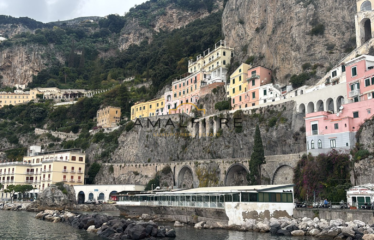 Spazioso e strategico immobile ad Amalfi