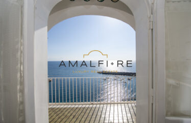 Spacious and strategic property in Amalfi