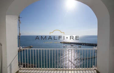 Spacious and strategic property in Amalfi