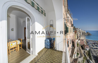 Spacious and strategic property in Amalfi