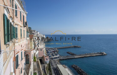 Spacious and strategic property in Amalfi