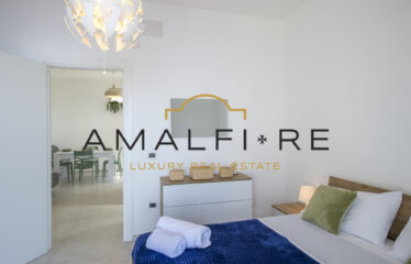 Bright Apartment in Conca dei Marini